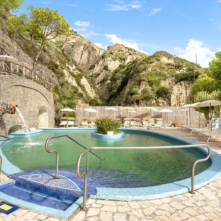 Apollon Club & Thermal (adults Only) 호텔